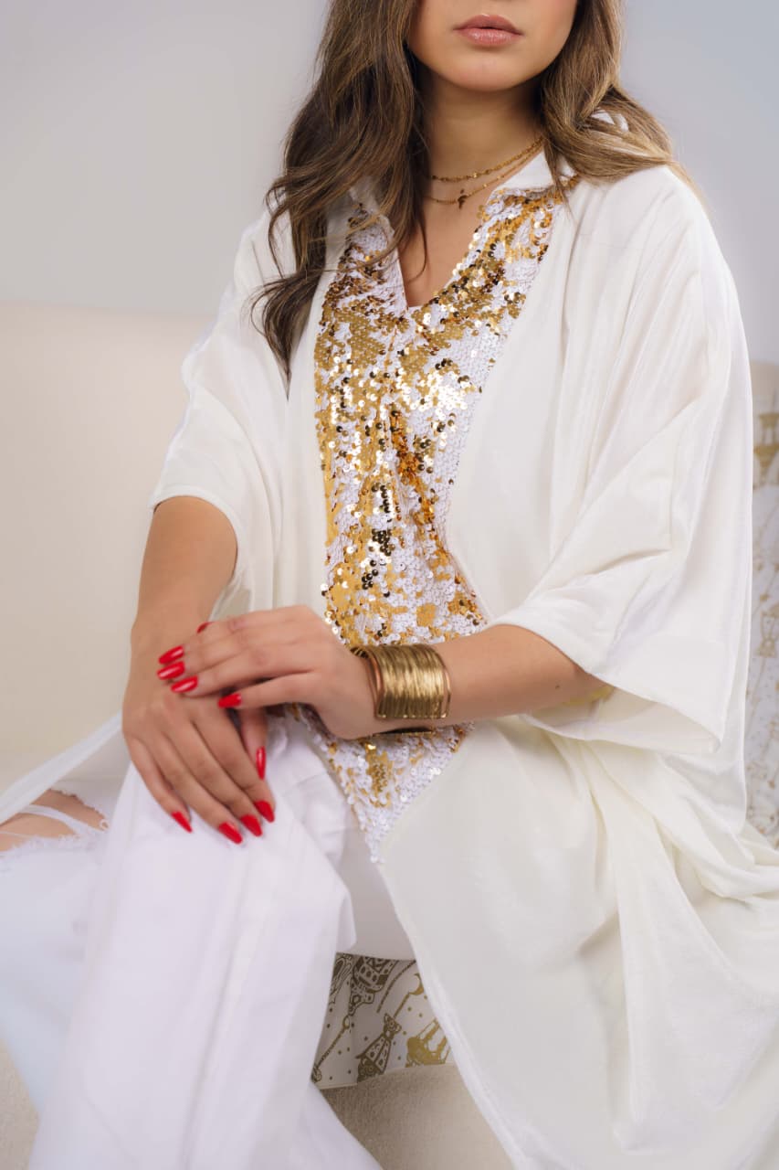Velvet x Paillette Poncho -  Off-white * gold Paillette