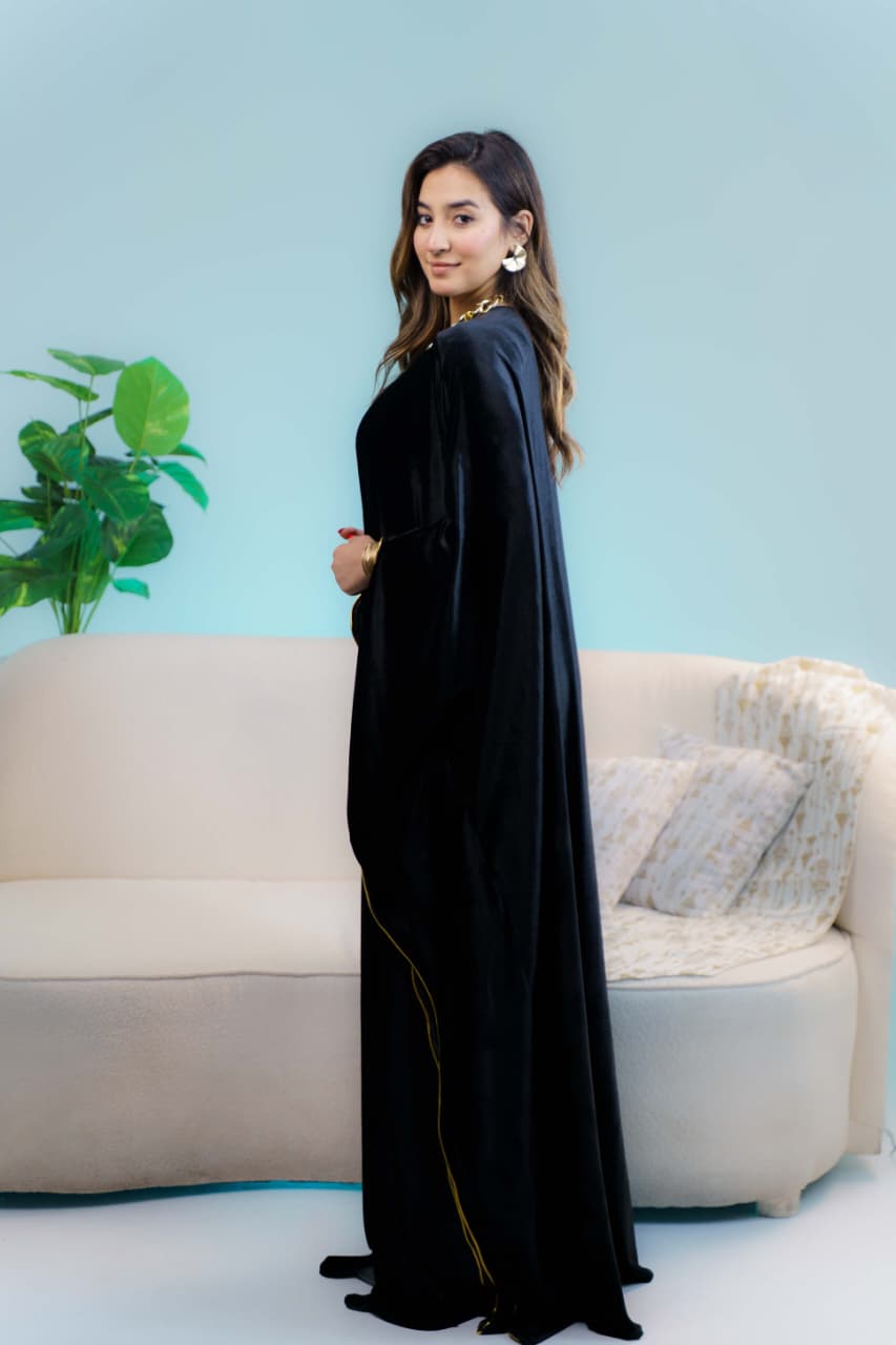 Butterfly cut Abaya - Black