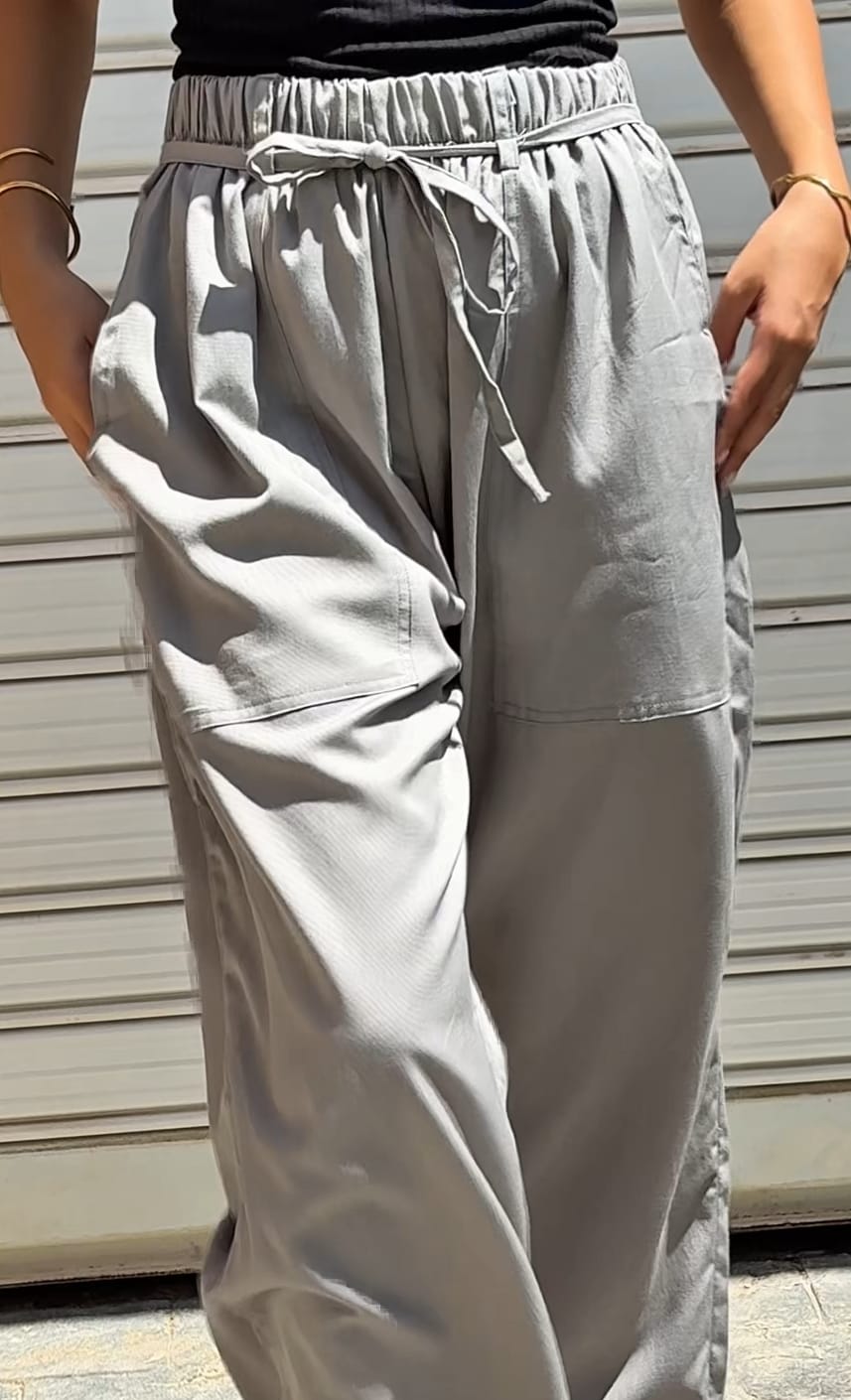 Wide leg pants