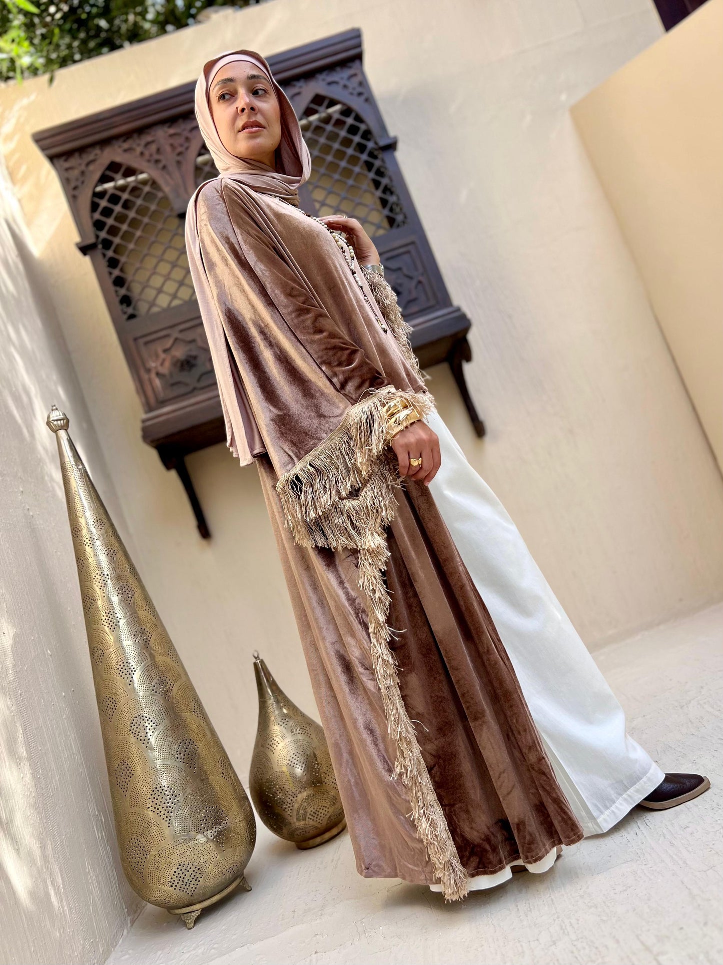 Assymetric cape