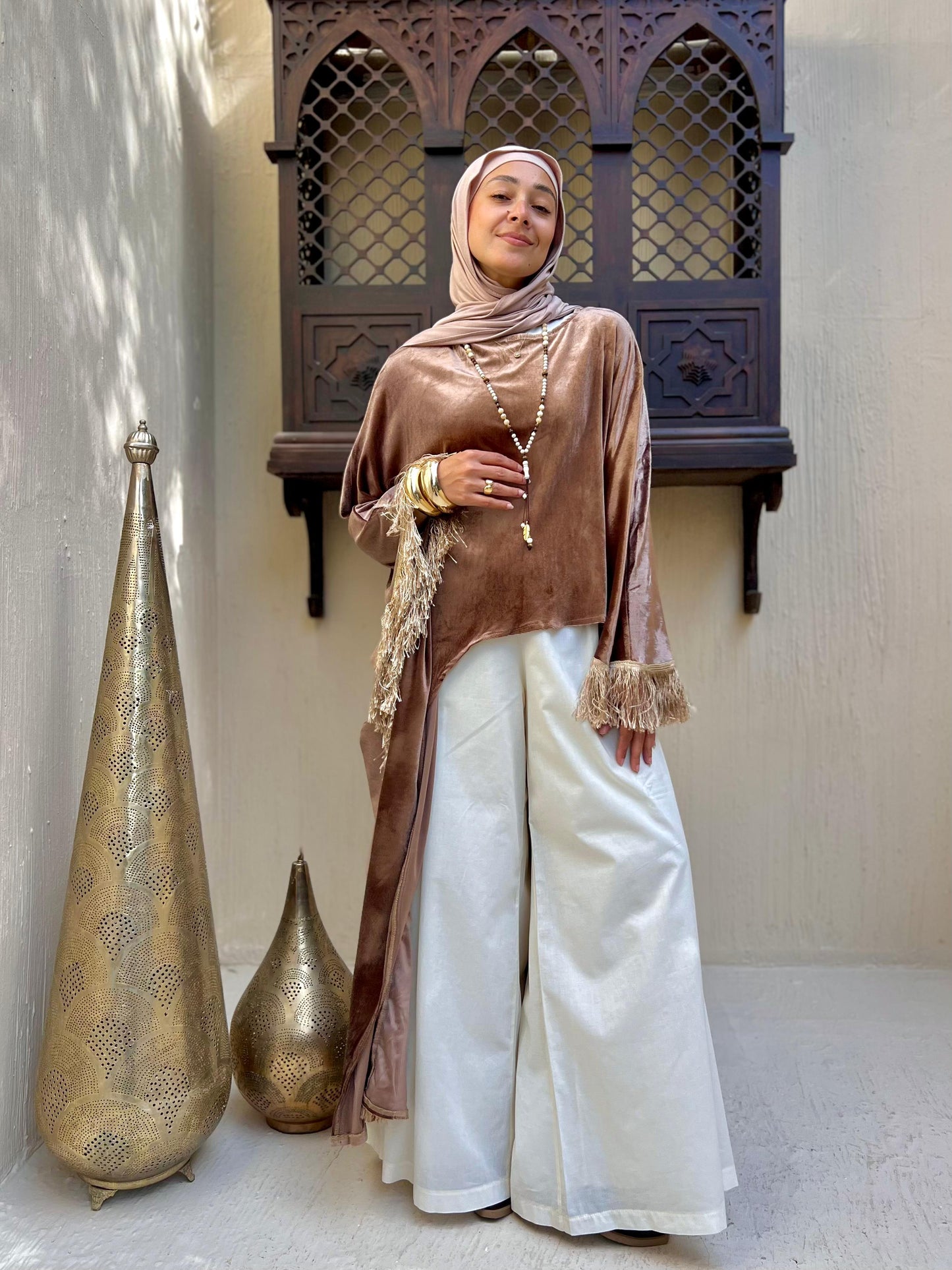 Assymetric cape
