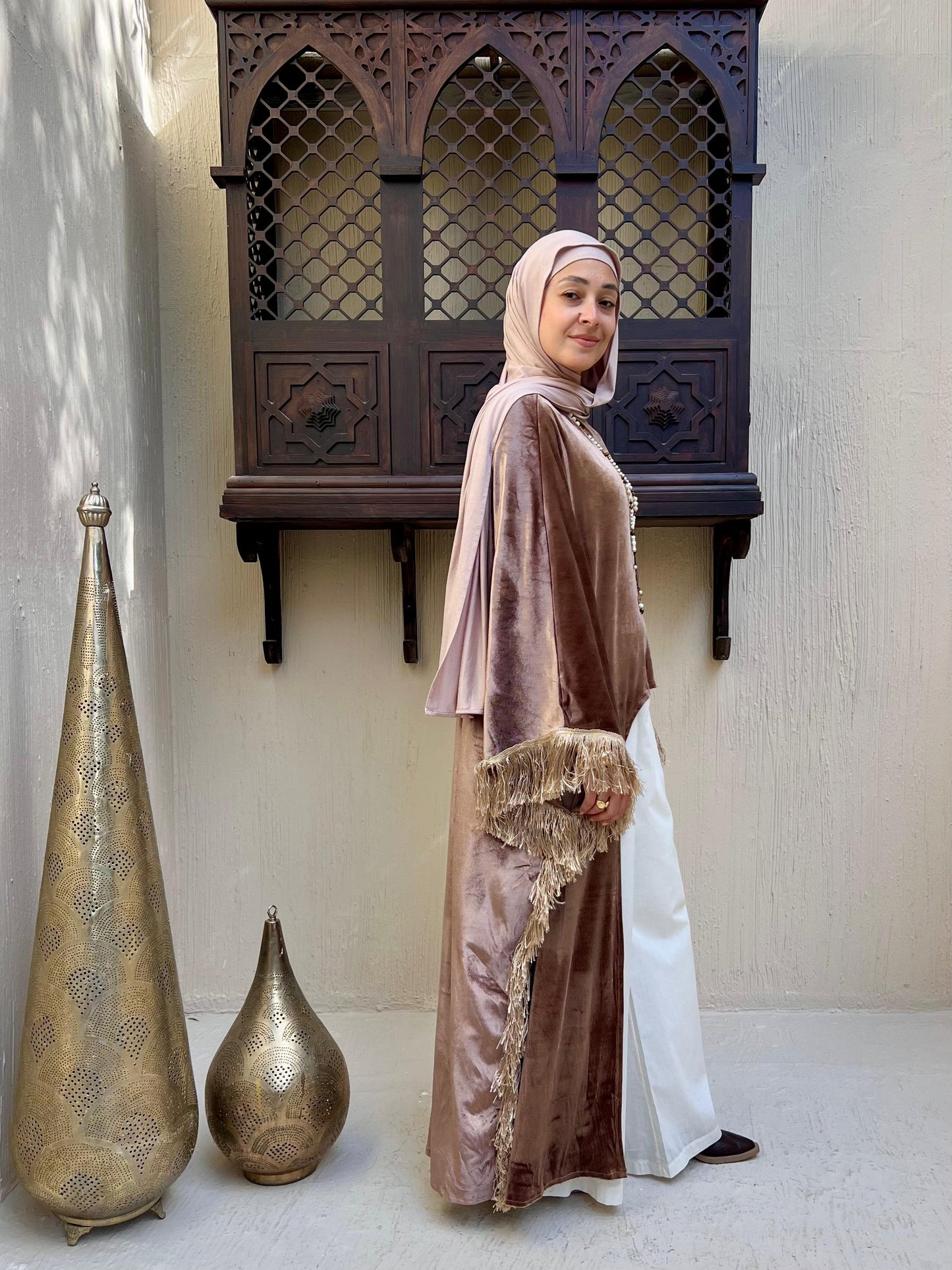 Assymetric cape