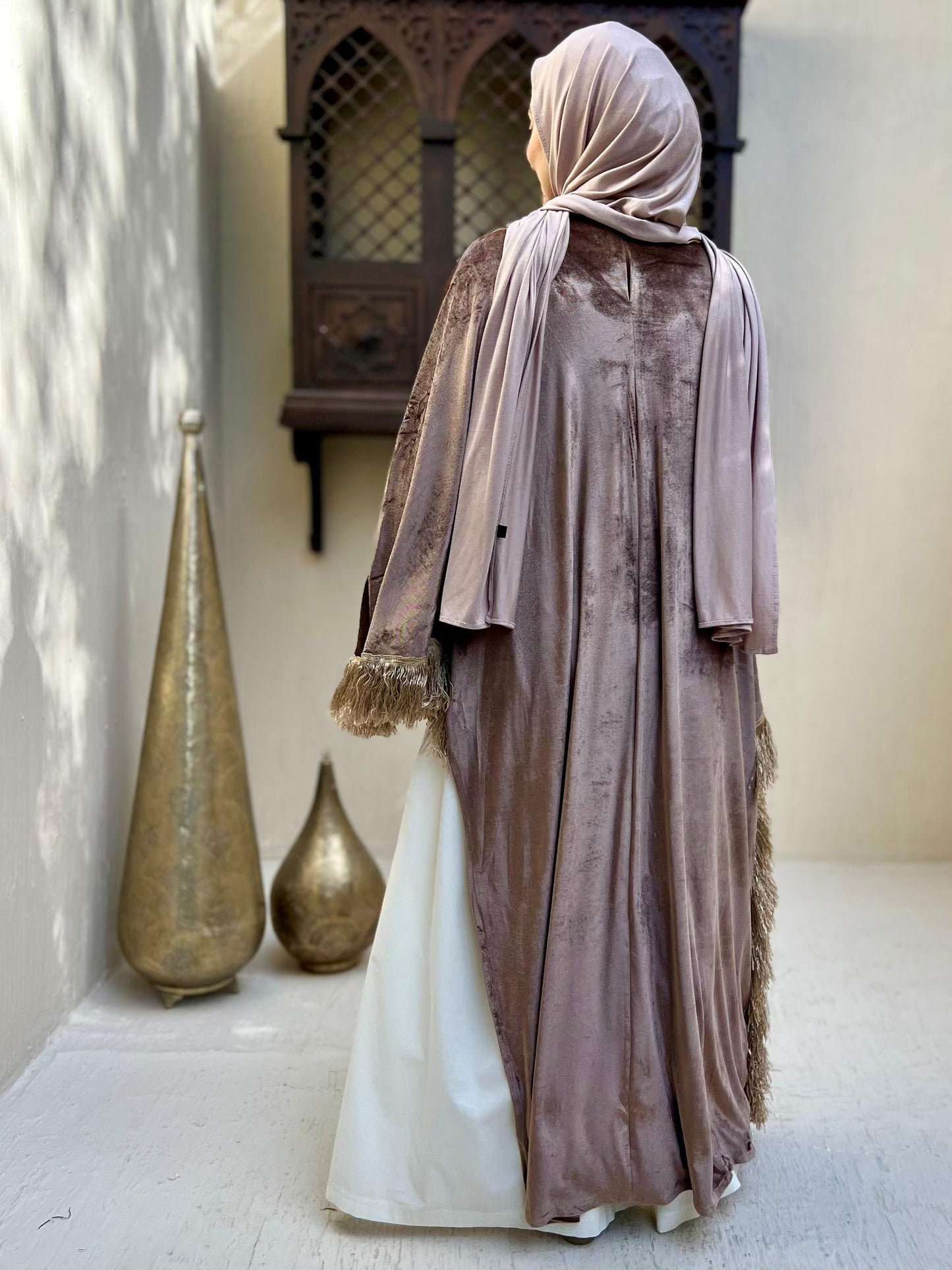 Assymetric cape